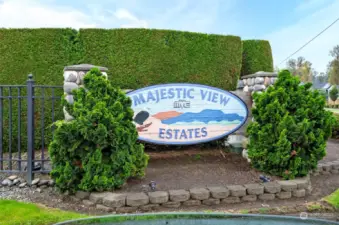 Welcome to the gated and well-maintained Majestic View Estates, a vibrant 55+ community!