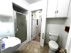 Guest Bathroom. 3/4 Bath