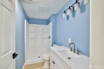 Main 3/4 bath