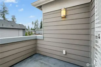 Great deck off of bonus room area