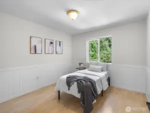 This second upstairs bedroom is bright and versatile—ideal for a guest room, child’s bedroom, or office. Best of all, it offers a peaceful view of Lake Ketchum, a reminder of the natural beauty just outside your window.