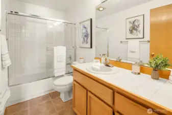 2nd Bathroom