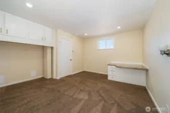 Upstairs Bed 1 - built in desk