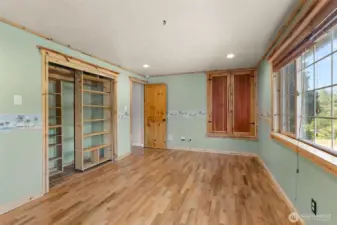 Primary on upper level.