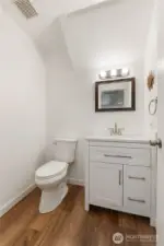 Updated half bath off main level