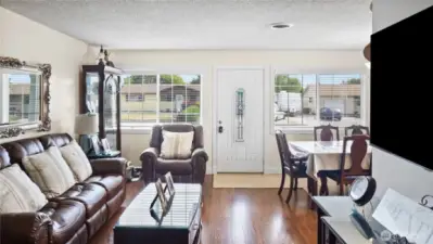 Comfortable living room for entertaining or relaxing!
