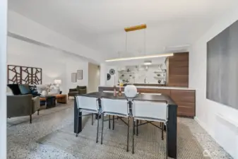 Open Kitchen/Dining