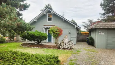 8130 Cowichan Rd