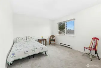 2nd bedroom has afternoon light