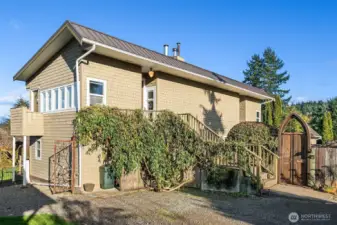 This is the front entrance. Notice how the main level is the second story. First story is not underground.