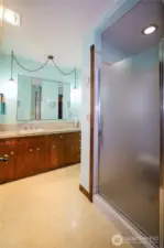 3/4 bathroom for those shower-days.