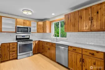 Plenty of work space and storage space