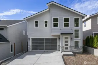 Beautiful, new and modern! Lot 21 at Altamura.  Now with $25k Bonus, limited time!