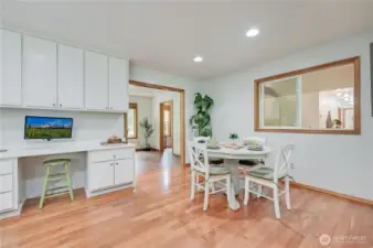 Breakfast nook and convenient desk area