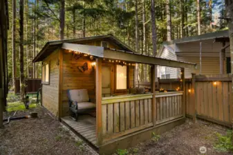 Cabin with Kitchenette