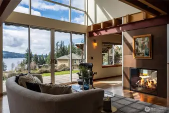 The lake view is central to each space, but the thoughtful design features and soaring vaulted ceiling cannot be missed.