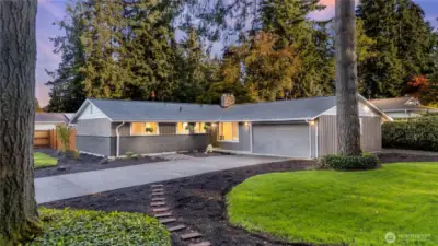 Gorgeous Large Corner Lot off of Cul de sac!
