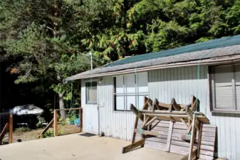 Charming cabin with excellent potential!