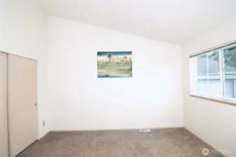 Primary Bedroom - Upper Level