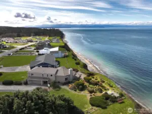 Views of the Strait and Olympic Mountain.
