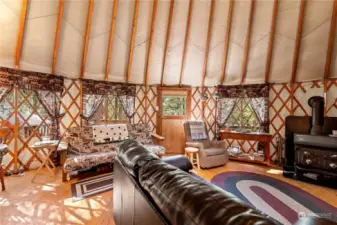 living rm lg yurt