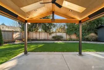 Patio Features: Mesh Network Hub for Fast Internet, TV & Internet Hook-up, Infrared Heaters, Built-In Speakers, Outlet Provided for Future Electric Shades