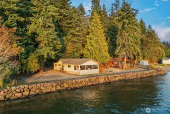 200 feet of waterfront with substantial bulkhead