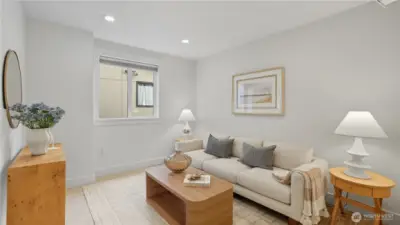 5th bedroom, could also be used as an office.