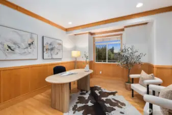 LARGE office on main or potential 4th bedroom/media room