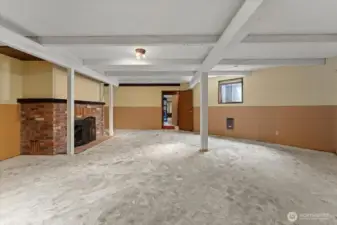 Lower level rec room or family room