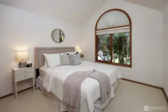 Upper Level Guest Bedrom