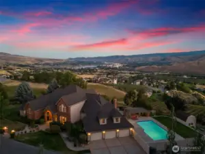 Elegant VIEW Estate
