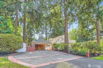Gated access to private backyard