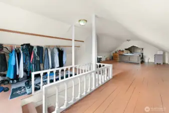 Upstairs Primary Bedroom