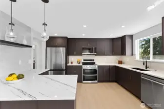 Entertainment sized kitchen