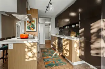 Kitchen looking at entry.