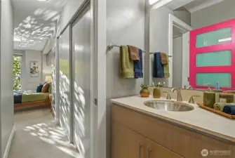 Ensuite Main Bathroom.