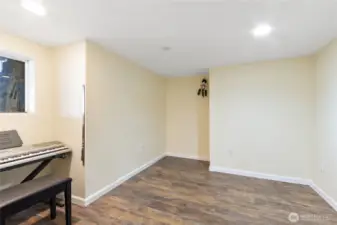 5th bedroom