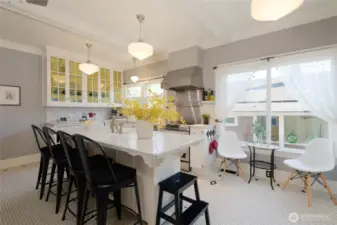 Sunny and bright, this kitchen has been designed as a space where creativity and community can thrive.