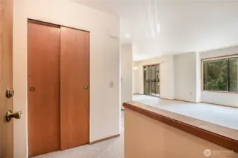Come and see all this unit has to offer!
