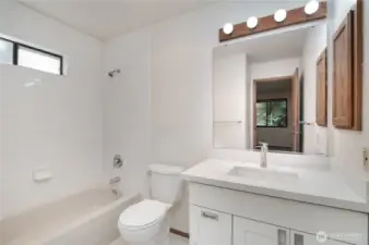 En-suite bathroom.