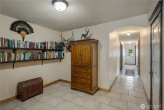 Computer/workstation area