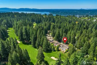 Unbeatable proximity to Sammamish, Redmond, Bellevue, Issaquah and Seattle