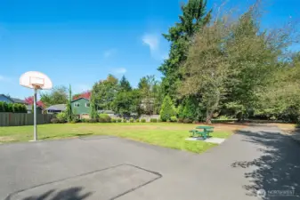 Neighborhood trail system