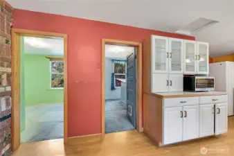 Livingroom to Primary