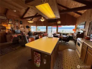 Ample room for cooking up a storm while taking in the beauty of Hood Canal.