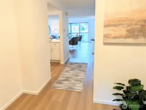 Gorgeous lake views to greet you!