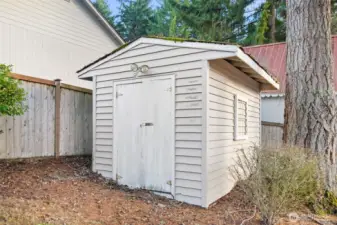 Storage shed