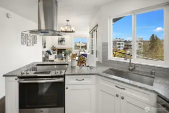 Nice daytime light as well as night time views, Climate Pledge arena sits right ahead