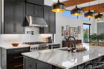 Slow stop cabinets and Granite countertops.